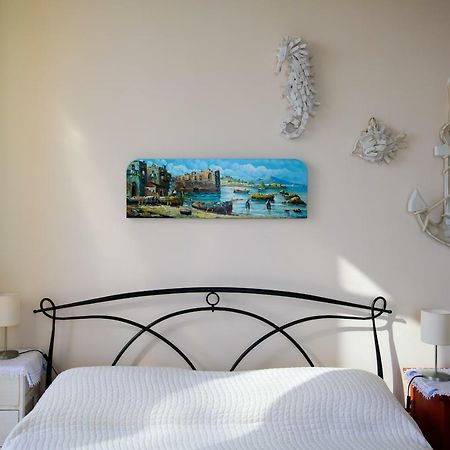 Appartamento Panoramico "Il Glicine" Naples Luaran gambar