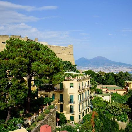 Appartamento Panoramico "Il Glicine" Naples Luaran gambar